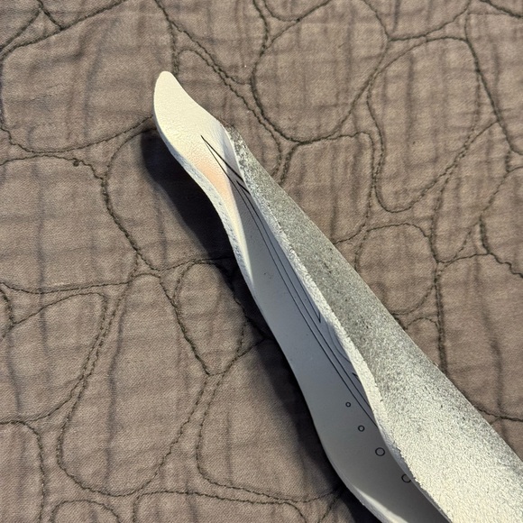 Elegant White Rabbit Mask - Picture 6 of 7